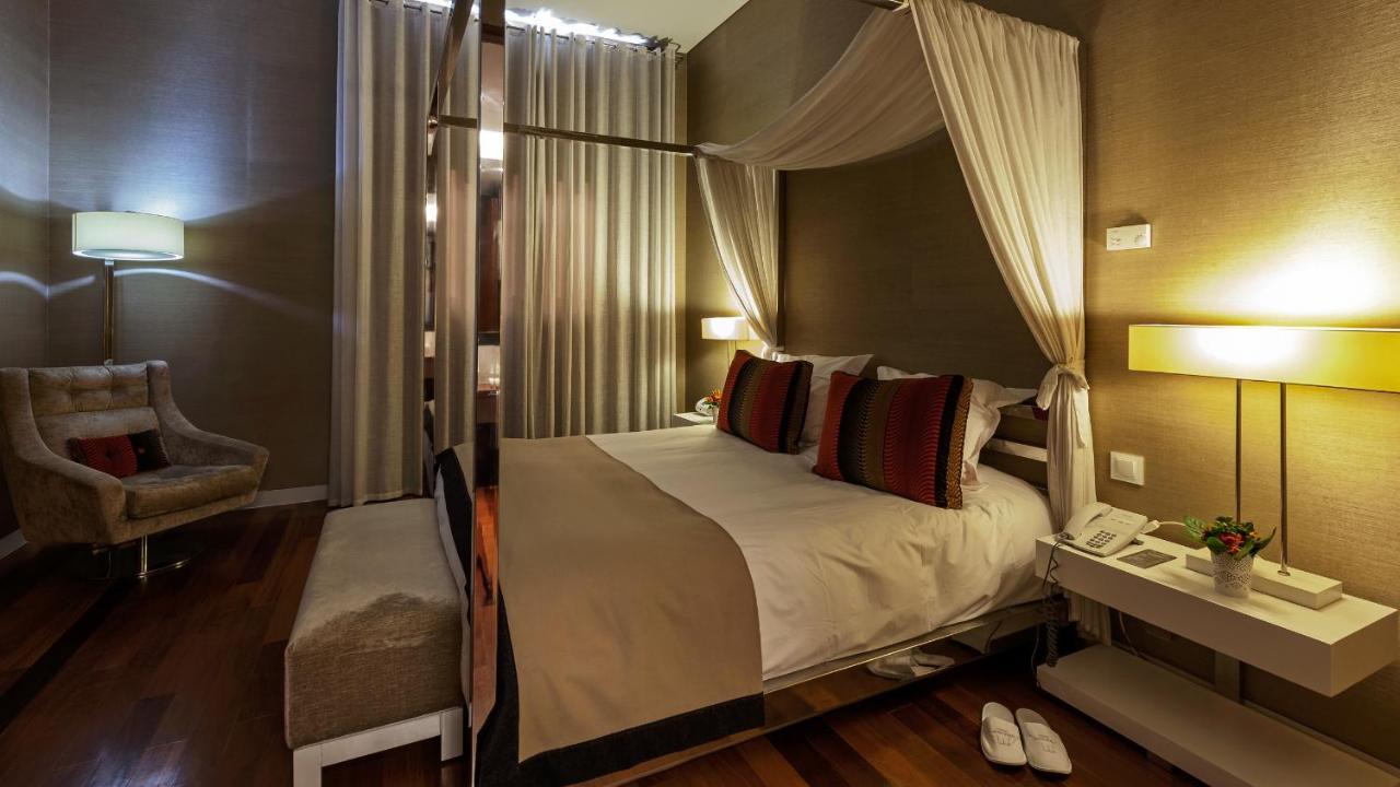 M'Ar De Ar Aqueduto Hotel Evora Ngoại thất bức ảnh A bedroom at the hotel